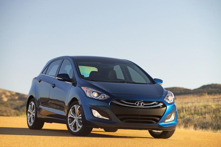  Hyundai Elantra GT 2014 года  (фото 3 из 21)